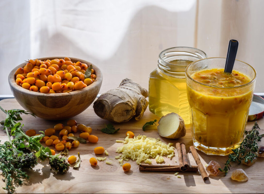 Ghid complet de detoxifiere a organismului, cu suc de cătină. Redescoperă-ți starea de bine!